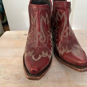 Ariat Red Western Cowboy Booties